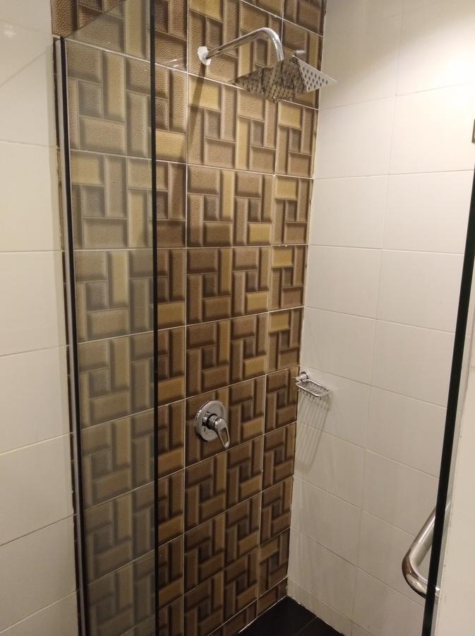 Blackwood Hotels Икеджа Екстериор снимка